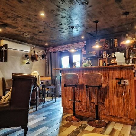 The Pub - Unique & Authentic Experience - Free Parking!, 5 Minutes From Airbus And The Mall Cribbs บริสตอล ภายนอก รูปภาพ